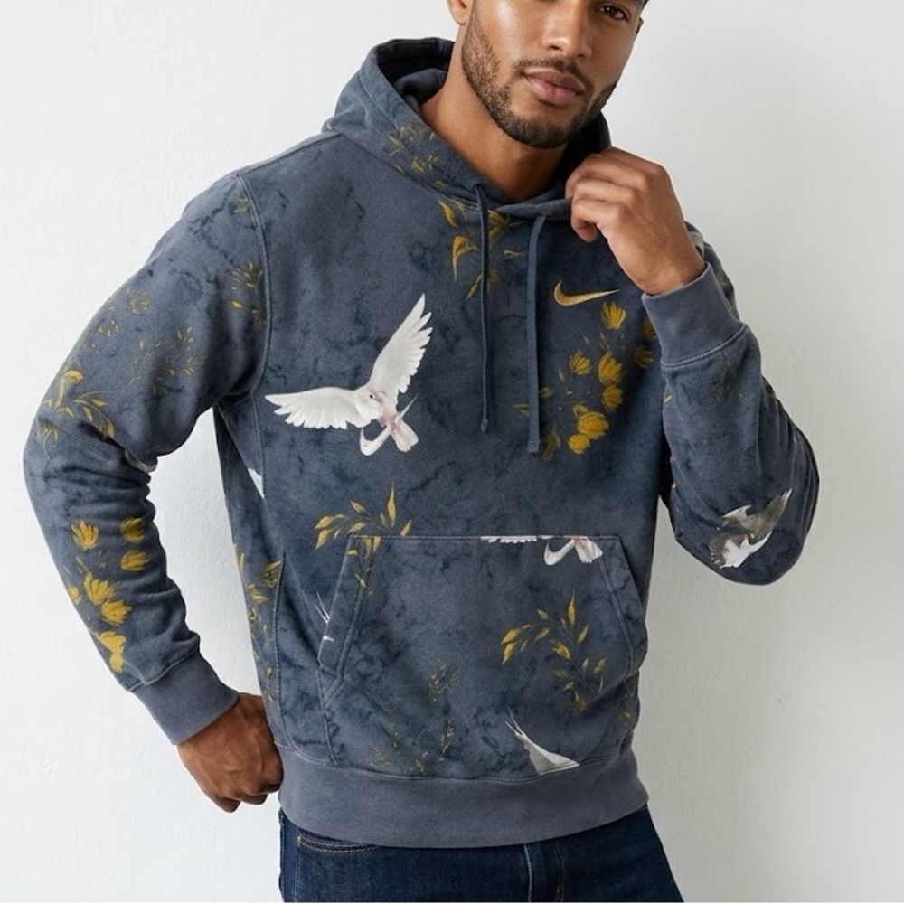 Nike Sportswear Club Fleece "Peace Dove" Pullover Hoodie Rare